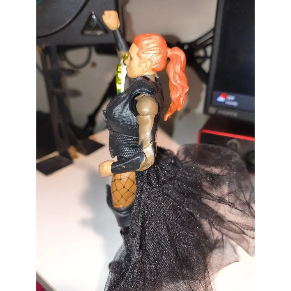 Wwe Elite set Seth Rollins & Becky Lynch With Accessories And Championship Belts